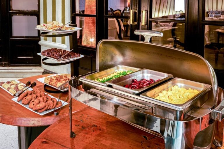 fundador_buffet2-e1752777781116.jpeg